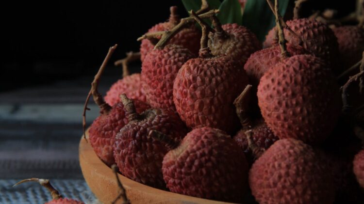 what are the health benefits of lychee fruit
